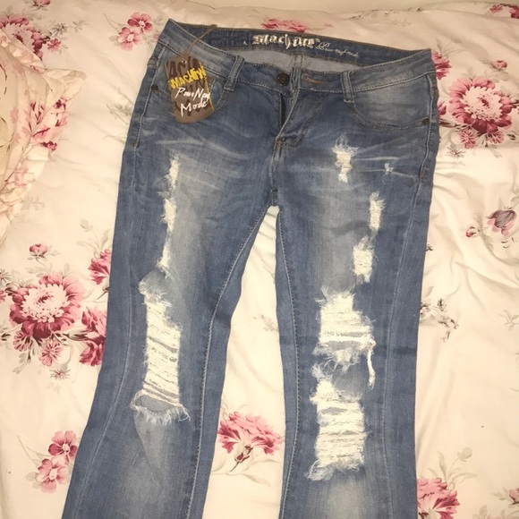 Wet seal ripped jeans - Picture 2 of 7